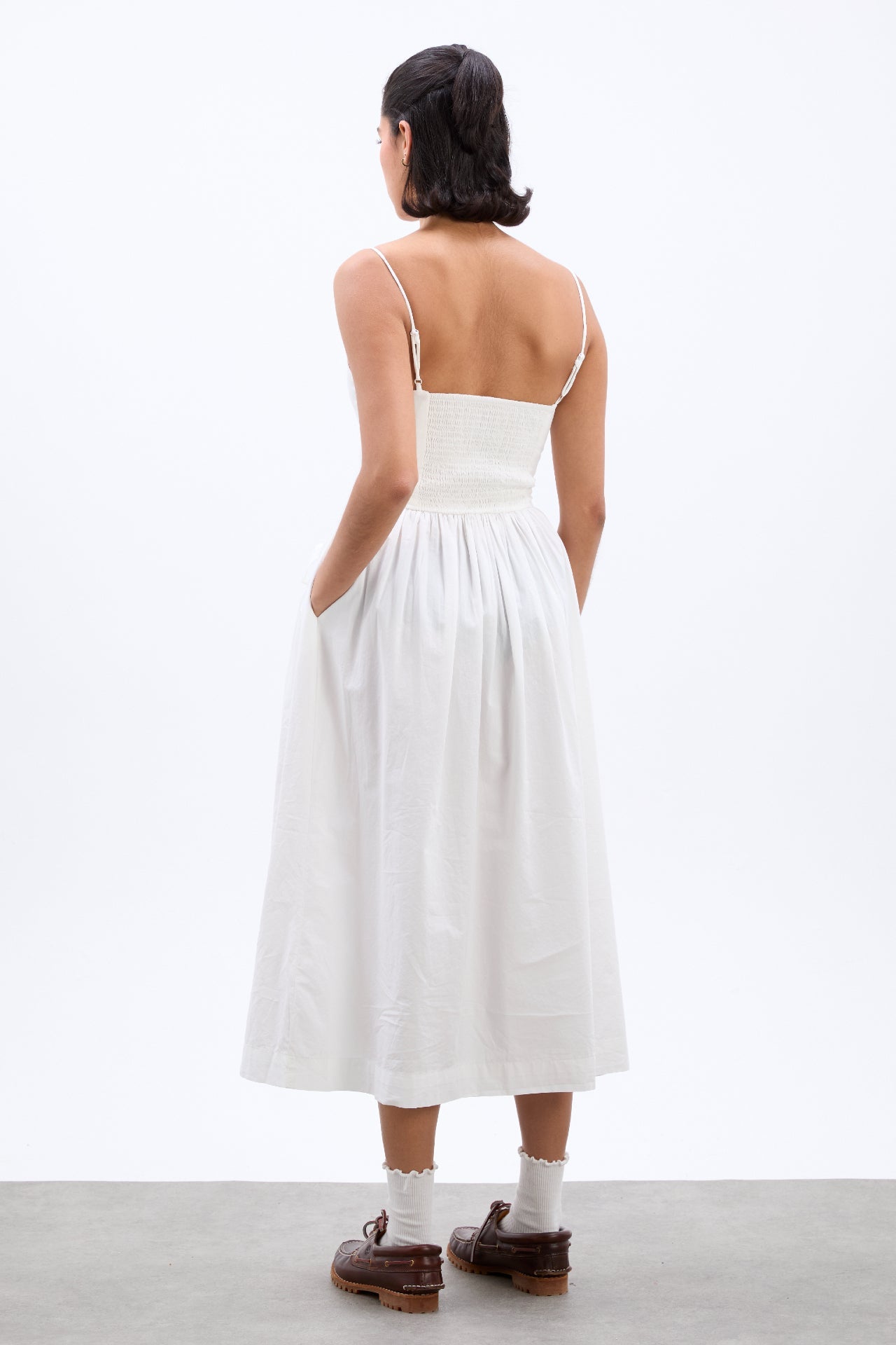 penelope apron dress - white