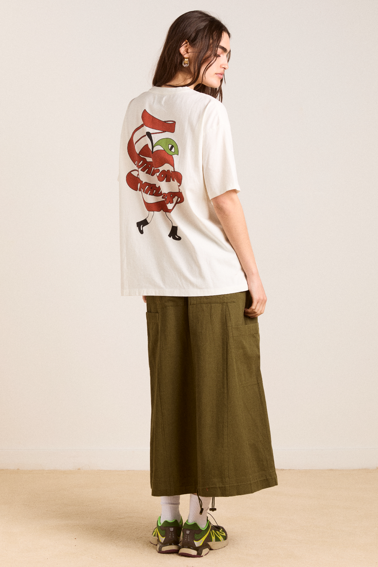 apple peel boyfriend tee - ecru