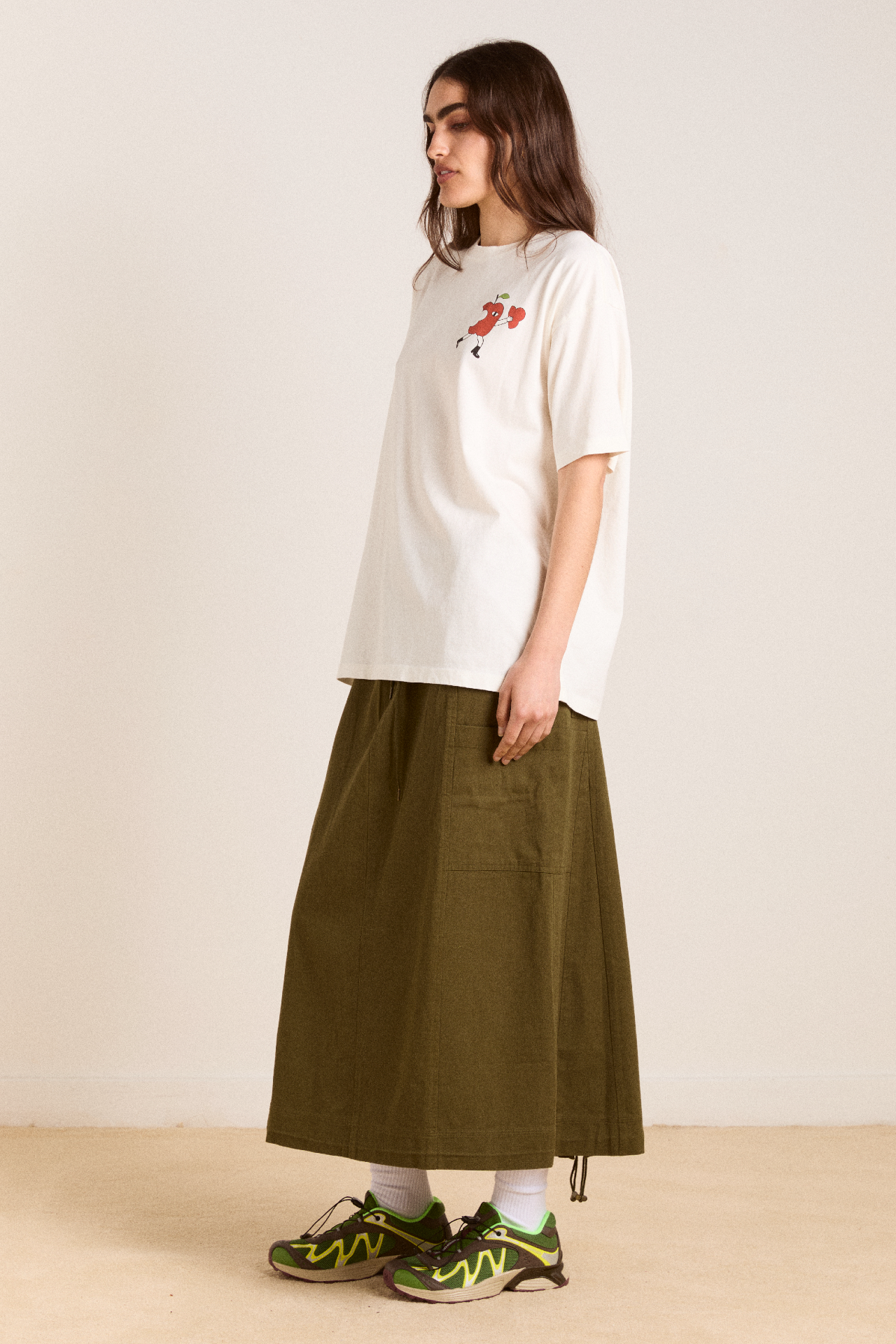 apple peel boyfriend tee - ecru