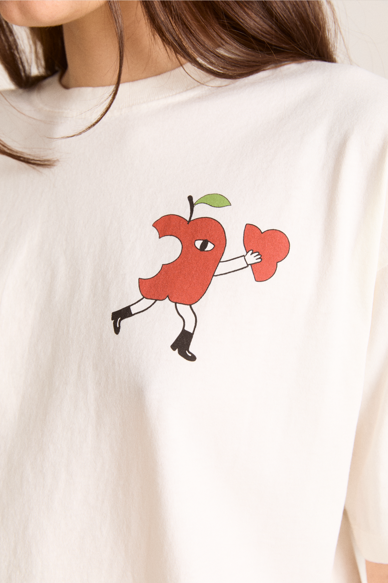 apple peel boyfriend tee - ecru