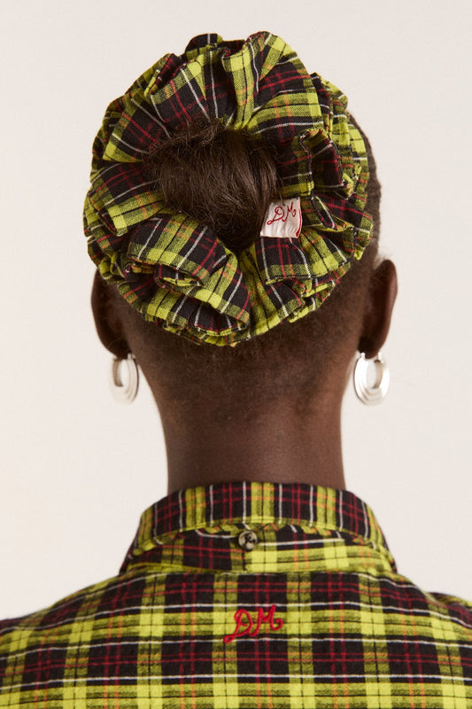 garter scrunchie - yellow tartan