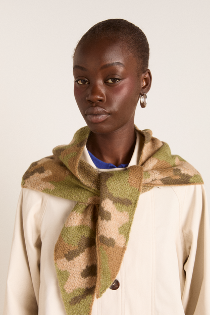 Knitted Triangle Scarf - Camo