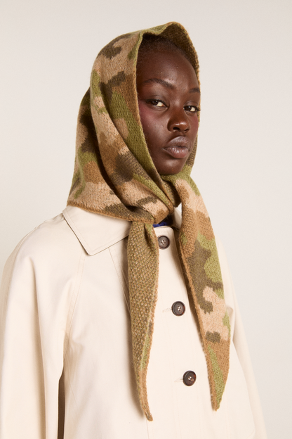 Knitted Triangle Scarf - Camo