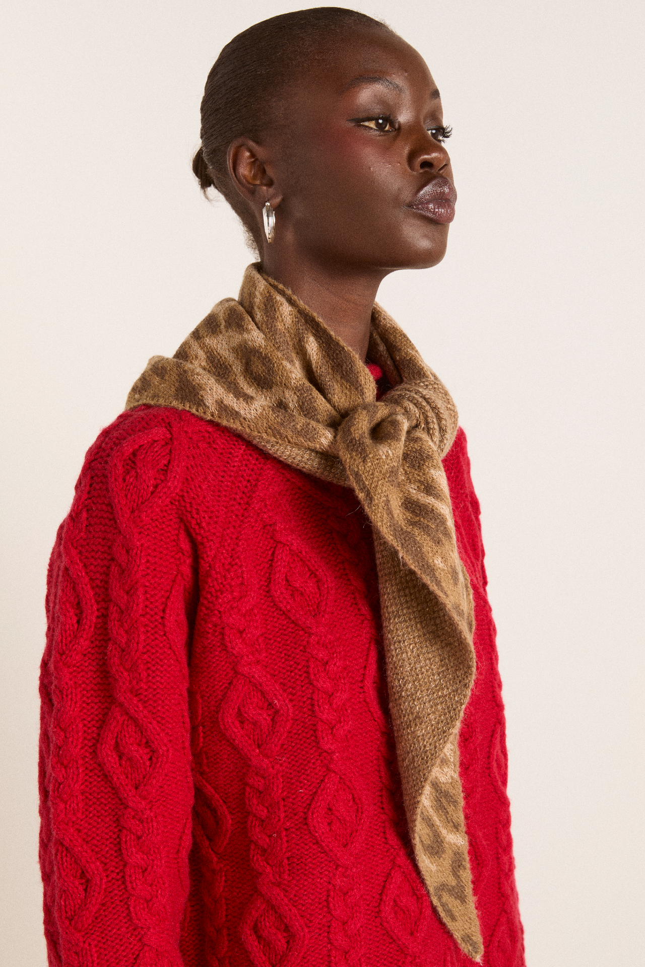 Knitted Triangle Scarf - Leopard