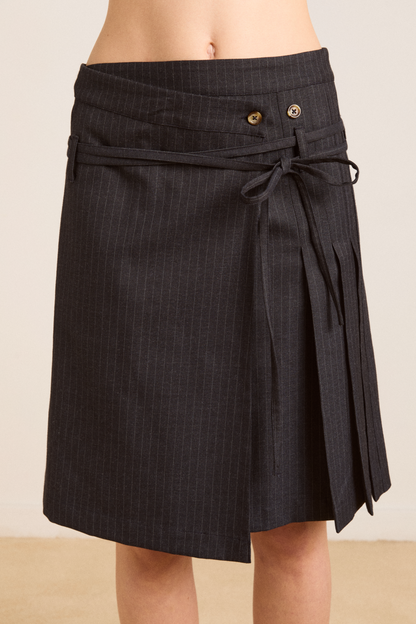 libby kilt - pinstripe